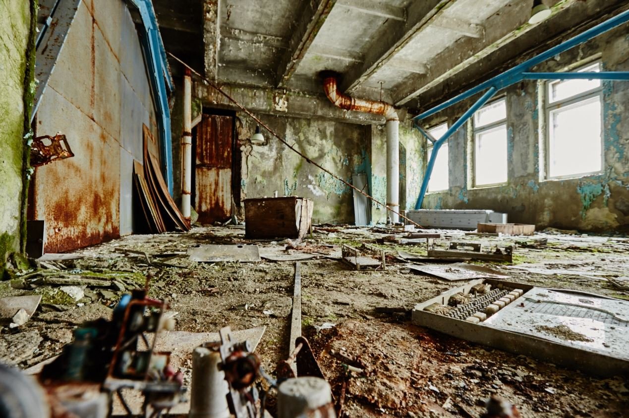 Припять Чернобыль ЧАЭС зона отчуждения. Чернобыль зона ЧАЭС. Чернобыль зона отчуждения город Чернобыль. Припять зона отчуждения сейчас. Чернобыль сейчас