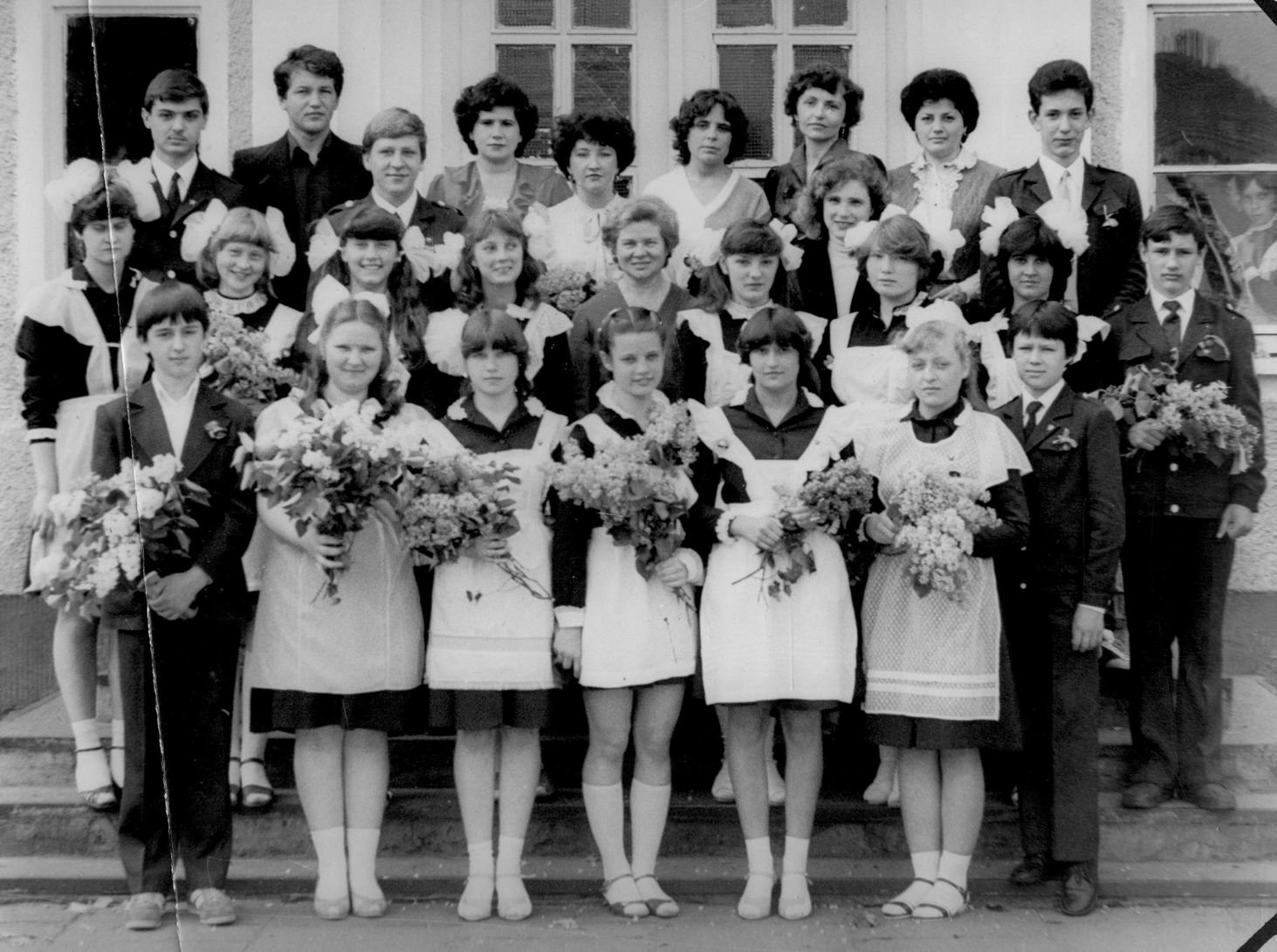1970 год одноклассники. Выпускницы 1980.